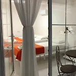 White Oda ve Kahvaltı *